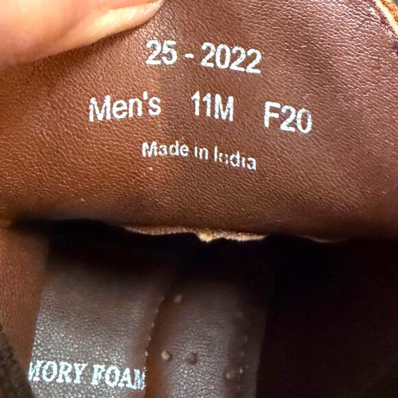 Men's JOHNSTON & MURPHY Copeland Red Brown Oiled Leather Chukka Boots - Picture 9 of 10